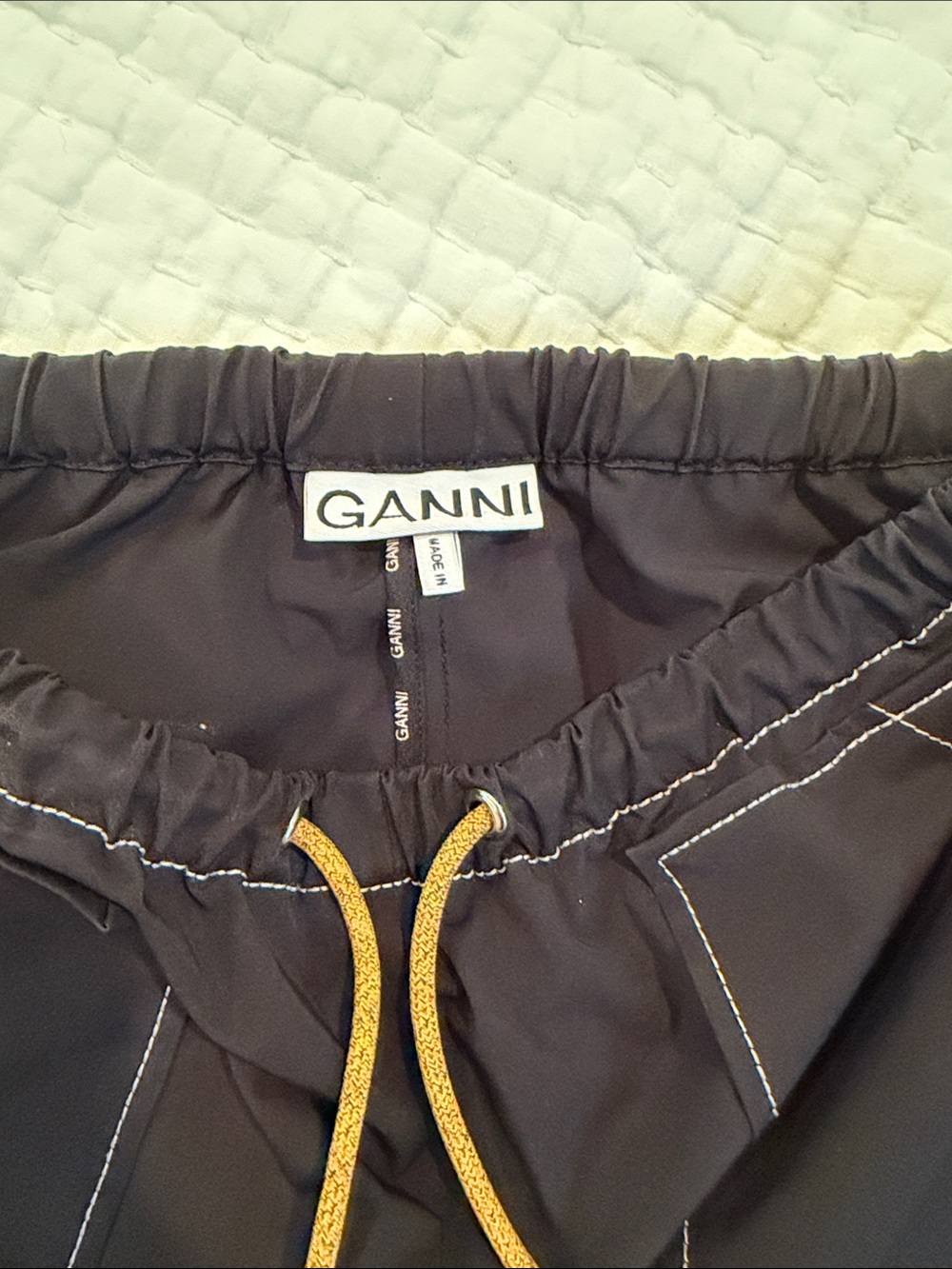 Ganni tech shorts - Picture 4 of 7